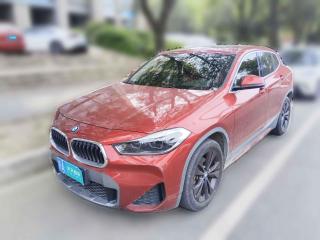 宝马宝马X22020款 sDrive20i M越野套装