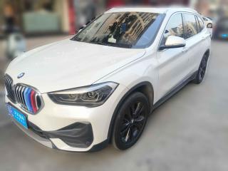 宝马宝马X12021款 sDrive20Li 时尚型