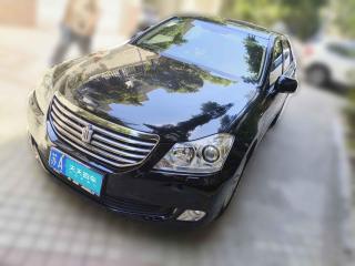 豐田皇冠2010款 2.5L Royal 真皮天窗版