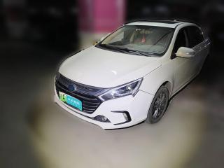 比亚迪秦新能源2017款 1.5T 秦100