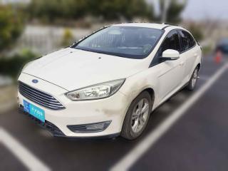 福特福克斯2015款 三厢 1.6L 自动舒适型