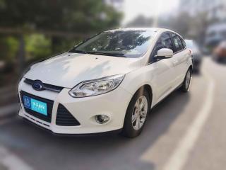 福特福克斯2015款 两厢 1.6L 自动风尚型