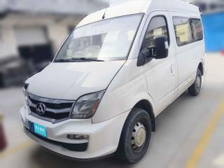 上汽大通MAXUS新途V802017款 2.5T 6擋手動傲運通國V短軸中頂5/6/10座