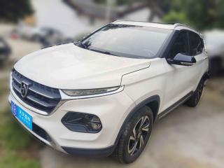 宝骏宝骏5102017款 1.5L 手动豪华型
