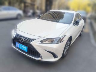 雷克萨斯雷克萨斯ES2020款 260 卓越版