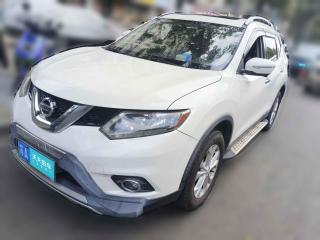 日产奇骏2015款 2.0L CVT舒适MAX版 2WD