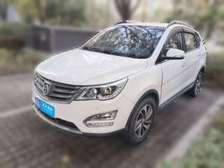 宝骏宝骏5602016款 1.8L iAMT豪华型