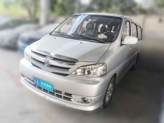 金杯閣瑞斯2019款 2.0L快運旗艦型9座國VI 1TZS