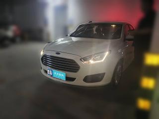 福特福睿斯2017款 幸福版 1.5L 手动时尚型