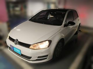 大眾高爾夫2017款 230TSI 自動(dòng)豪華百萬(wàn)輛紀(jì)念版
