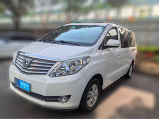 东风风行风行CM72018款 经典版 2.0T 手动豪华型