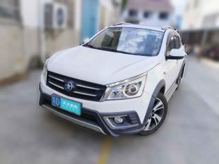 啟辰啟辰T70X2015款 2.0L CVT睿趣運(yùn)動(dòng)版