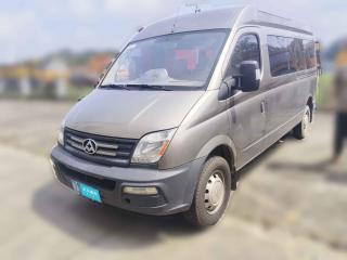 上汽大通MAXUS新途V802017款 2.5T 5擋手動傲運通國IV長軸中頂6-10座