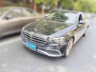奔馳奔馳E級2022款 改款 E 300 L 豪華型