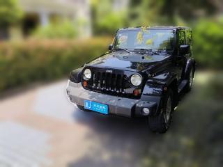 Jeep牧马人2010款 3.8L Sahara 两门版 Jeep牧马人2010款 3.8L Sahara 两门版