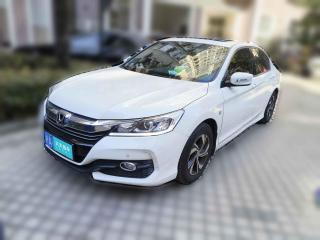 本田雅阁2016款 2.0L 舒适版