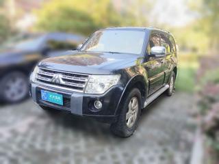 三菱帕杰羅2010款 3.0L 自動精英版