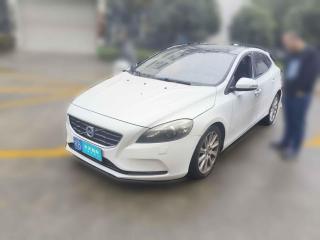 沃爾沃沃爾沃V402015款 1.6T 智逸版