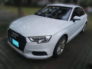 奥迪奥迪A32017款 Limousine 35 TFSI 进取型