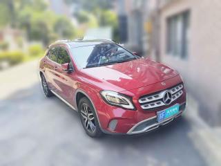 奔馳奔馳GLA2017款 GLA 200 時尚型