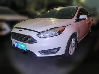 福特福克斯2015款 三廂 1.6L 自動風(fēng)尚型