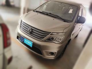 东风风行菱智2019款 改款 M5L 1.6L 7座基本型 国VI