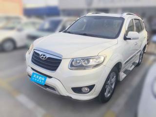 现代胜达经典2010款 2.4 豪华版 七座四驱