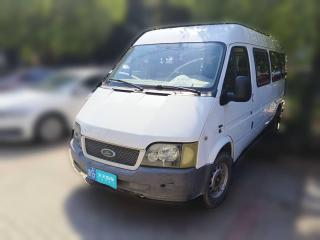 福特经典全顺2013款 2.8T柴油冰白物流车长轴中顶JX493ZLQ4