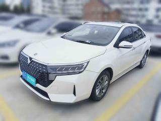 啟辰啟辰D602021款 PLUS 1.6L XL CVT悅領版