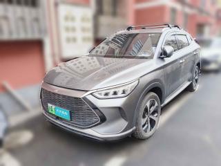 比亚迪宋PLUS新能源2021款 DM-i 51KM 尊荣型
