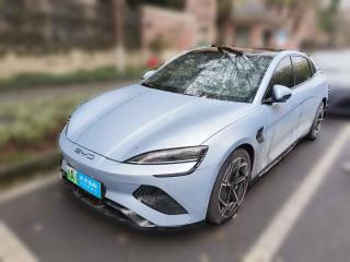 比亚迪海豹2022款 700km 长续航后驱版