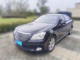丰田皇冠2010款 3.0L Royal Saloon VIP