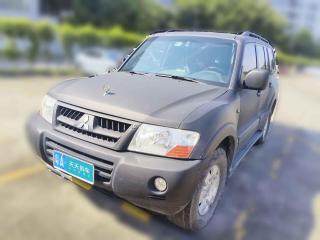 三菱帕杰罗2006款 3.0L AT GLS