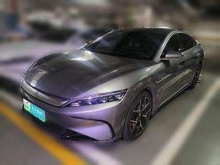 比亚迪汉2022款 EV 创世版 715KM前驱旗舰型