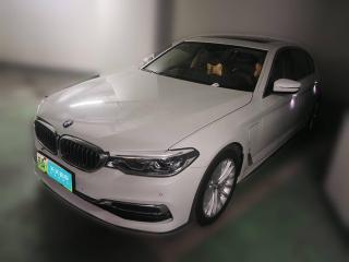 寶馬寶馬5系新能源2019款 改款 530Le 豪華套裝