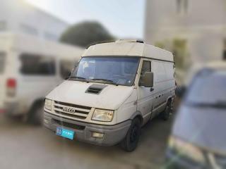 依維柯依維柯得意2014款 2.8T-V35 NJ5044XXYQ3A43S4