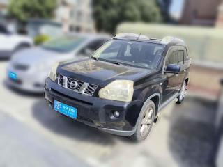 日产奇骏2010款 2.5L 手动豪华版 4WD