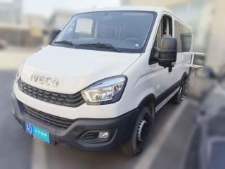 依維柯依維柯歐勝2021款 2.0T 手動超瑞短軸低頂側拉門F1A