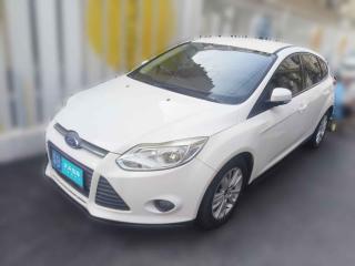 福特福克斯2012款 两厢 1.6L 手动舒适型