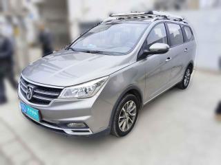 宝骏宝骏7302019款 1.5L 手动时尚型 7座 国V