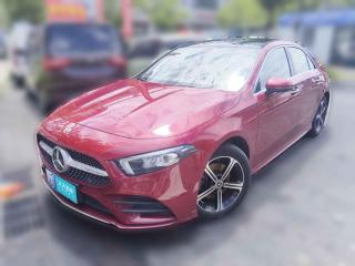 奔馳奔馳A級2022款 改款 A 200 L 運動轎車時尚型