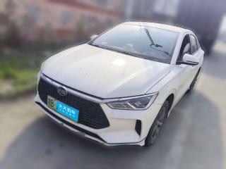 比亚迪比亚迪e32021款 领畅版