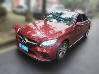奔驰奔驰C级2019款 C 180 L 时尚型运动版