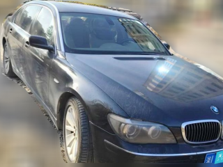 宝马宝马7系2007款 730Li减配版