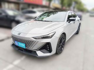 長安長安UNI-V2022款 1.5T 尊貴型