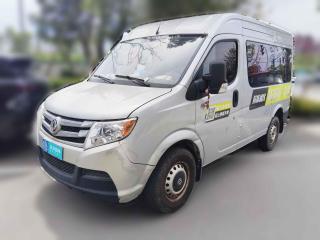 東風御風御風2020款 2.3T經濟型標配版物流車短軸中頂5-9座WP2.3