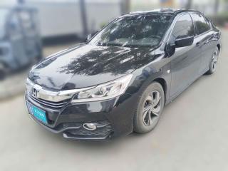 本田雅阁2016款 2.0L 舒适版
