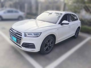奥迪奥迪Q5L2020款 改款 40 TFSI 荣享时尚型