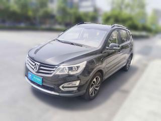 寶駿寶駿5602015款 1.8L 手動豪華型