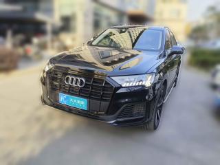 奧迪奧迪Q72020款 55 TFSI quattro 黑武士專享版